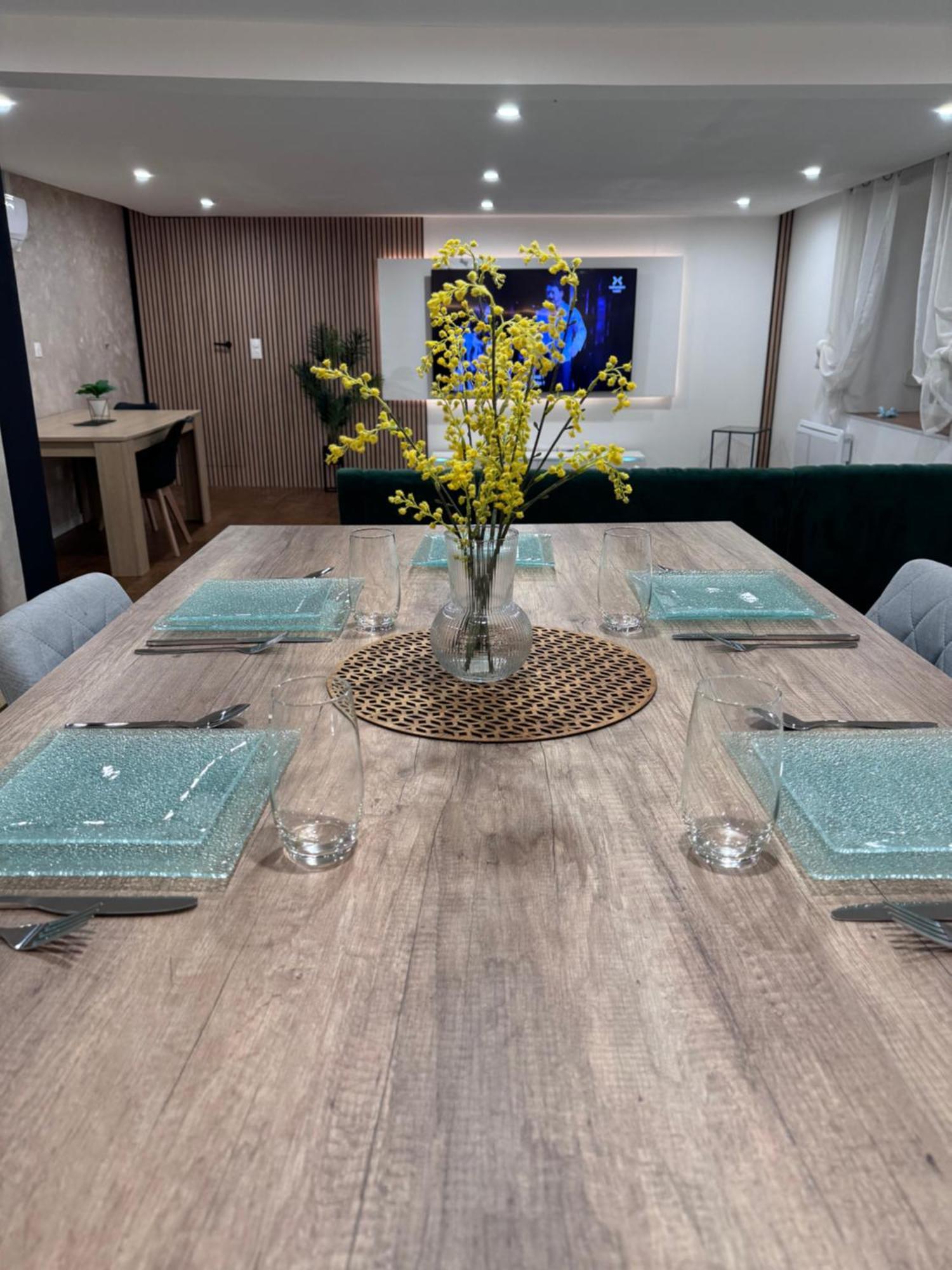 Appartement Moderne Champsevraine Buitenkant foto